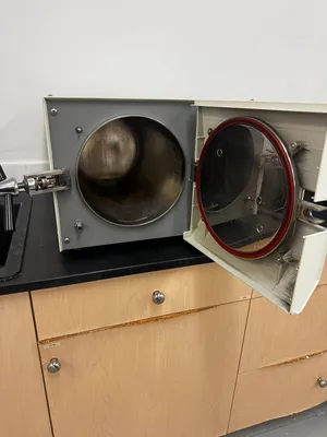Used TUTTNAUER Steam Sterilizer Autoclaves British Columbia CA | Enwave Corp. #1493289