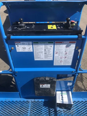 Used 2006 Genie S45 Manlifts New York US | United Lift #1445553