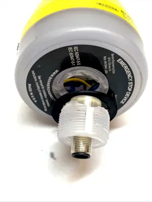 USED BANNER E-STOP PUSH BUTTON 30MM FLASHING RED