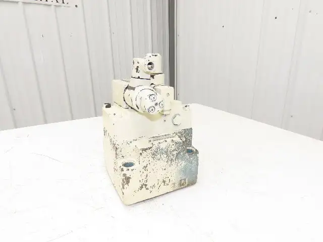 Used YUKEN _UNKNOWN_ Valves/Fittings Indiana US | Arrow Industrial #1185404