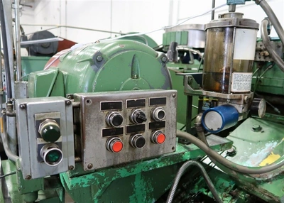 Used WATERBURY NO 30 Thread Rollers New York US | Barbarotto Int'l Sales Corp #1333047