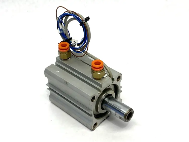 Used SMC PNEUMATIC COMPACT CYLINDER 40MM BORE 30MM STROKE Pneumatic Cylinders | Maverick Industrial Sales #1099778