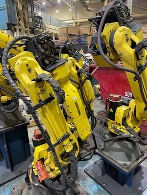 Used FANUC ROBOT MODEL ARCMATE 120IC WITH R-30IA CONTROLS, LINCOLN POWER SUPPLY I400, TORCH TIP AND MORE Robotic Welding Cells | Harbor Machinery Inc. #1283427