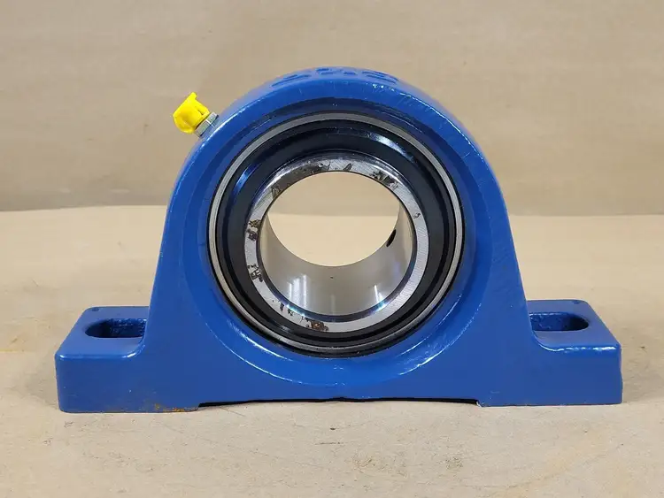 Used SKF YAR 212-207-2F Bearings British Columbia CA | Lenmark #259841