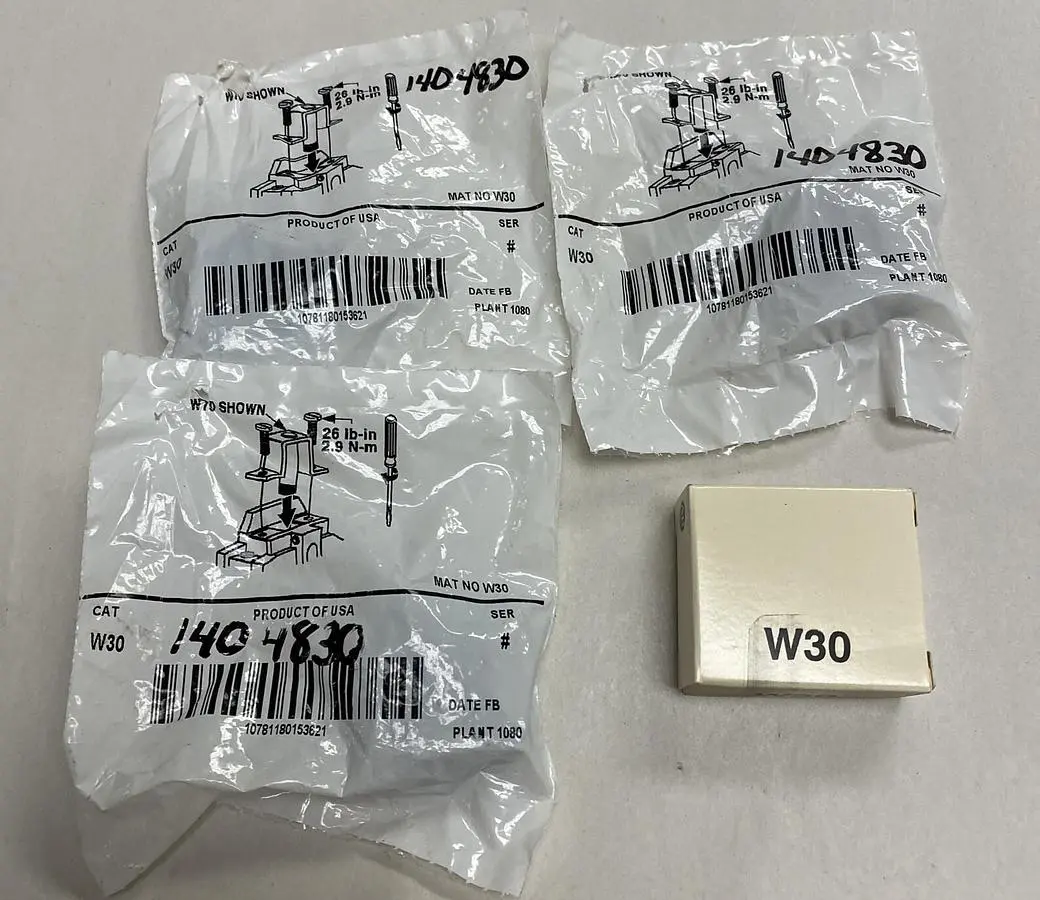 New | in-Stock ALLEN-BRADLEY W30 Heaters | Surplus Asset Holdings #1227641