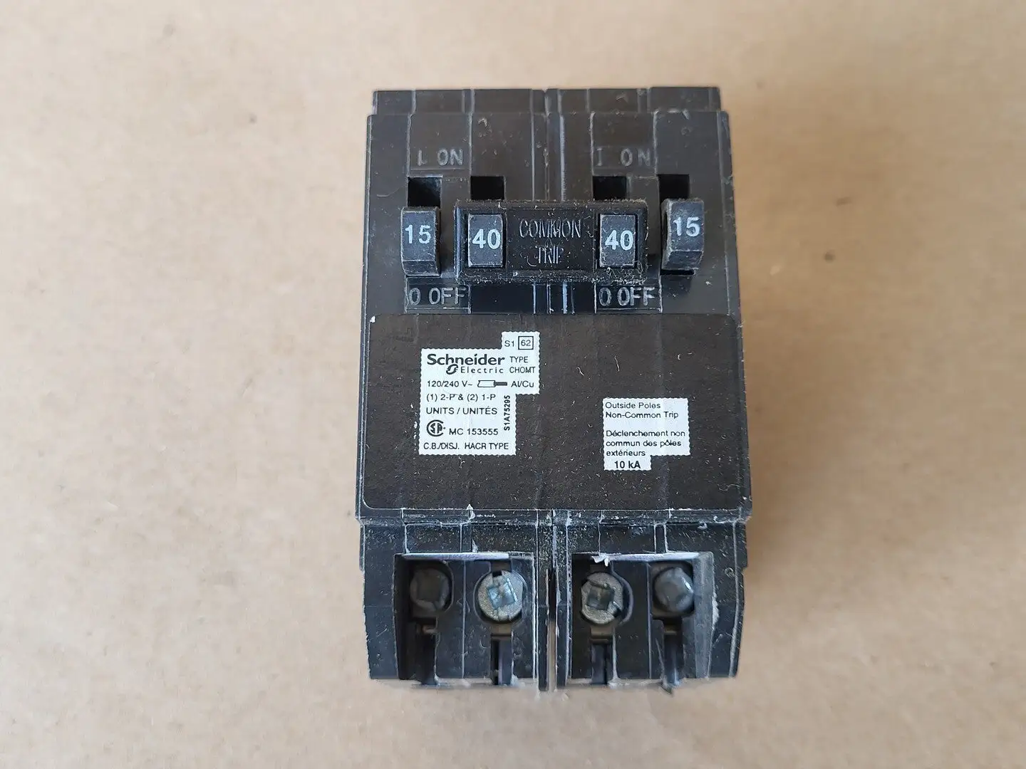 USED SCHNEIDER ELECTRIC CHOMT1515240