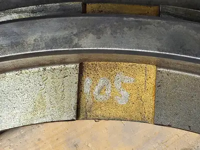 USED KOMATSU 427-33-11122