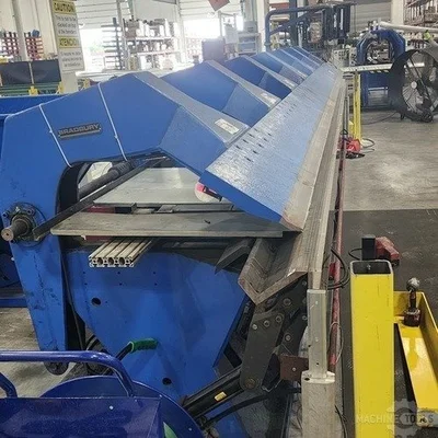USED BRADBURY 26' X 16 GAUGE TRIM FOLDER