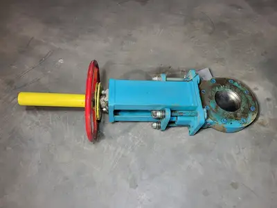 USED ENDURANCE VALVE FV-4-300-150RF-PS-CS/V/M-304-HW-X