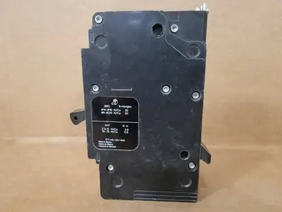 NEW SQUARE D EDB16015LH