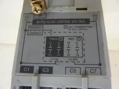 USED ALLEN BRADLEY 700-RTC00010U1 SER A