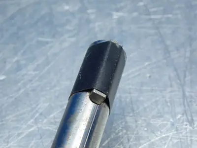 Unknown Conveyor Shaft Component