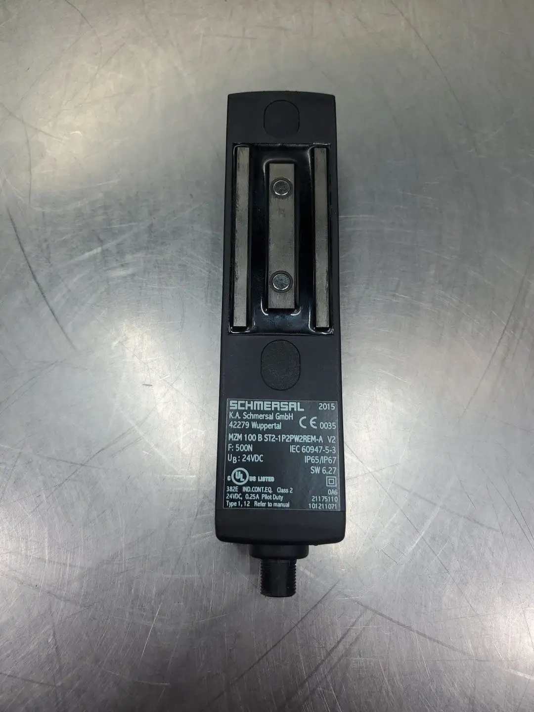 USED Schmersal MZM 100 B ST2-1P2PW2REM-A Safety Interlock, 24VDC