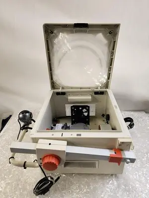 3M 1608 OVERHEAD PROJECTOR