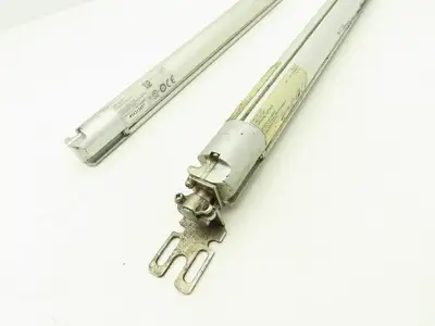 Keyence SL-C36H-R | SL-C36H-T Light Curtain Transmitter Receiver Set 700mm 24VDC