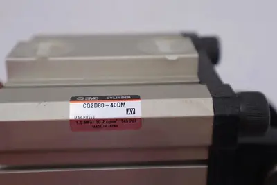 SMC CQ2D80-40DM Compact Cylinder NEW OPEN BOX STOCK K-2438