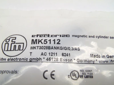 NEW IFM T-SLOT CYLINDER SENSOR AC