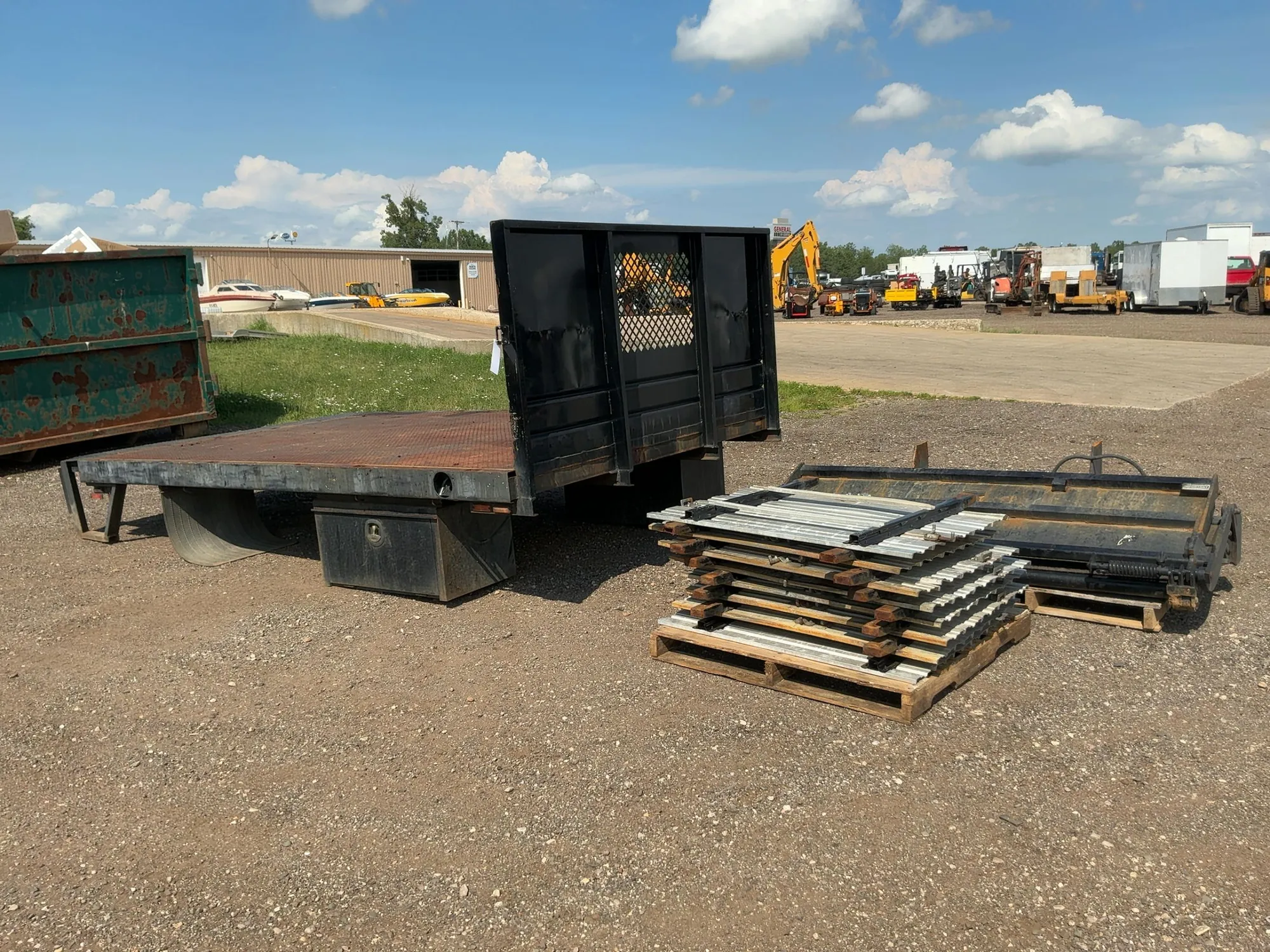 Used _UNKNOWN_ _UNKNOWN_ Flatbed Trucks Michigan US | Miedema Asset Management Group #1301612