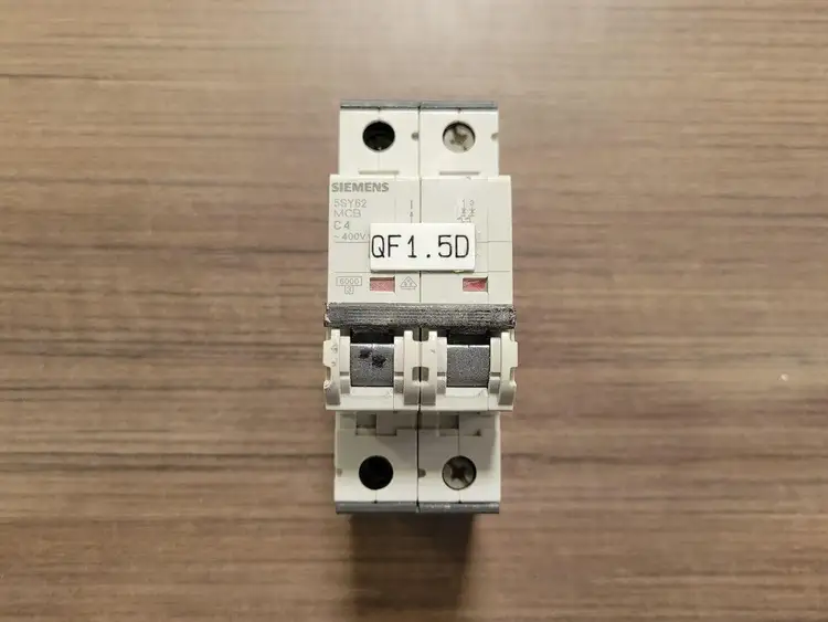 Used SIEMENS 5SY62-C4 Switchgears British Columbia CA | Lenmark #242679