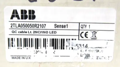 NEW ABB 2TLA050050R2107 SAFETY SWITCH