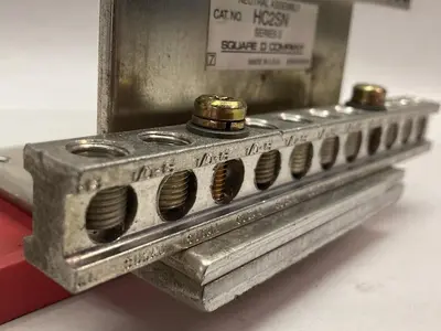 Used SQUARE D HC2SN Miscellaneous Equipment (Electrical & Power) | Surplus Asset Holdings #1201584