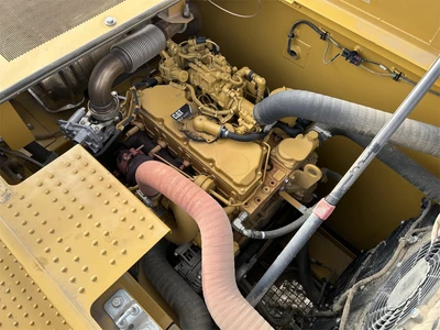 Used 2019 CATERPILLAR 320 Crawler Excavators | Abele Tractor #1342756