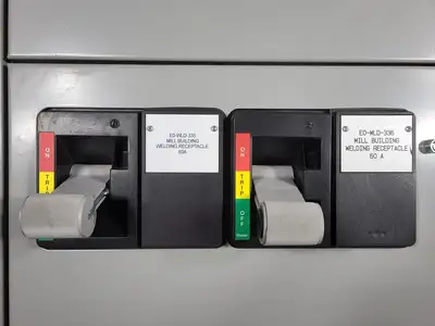 Used EATON CUTLER-HAMMER HFD3060S Switchgears British Columbia CA | Lenmark #239887
