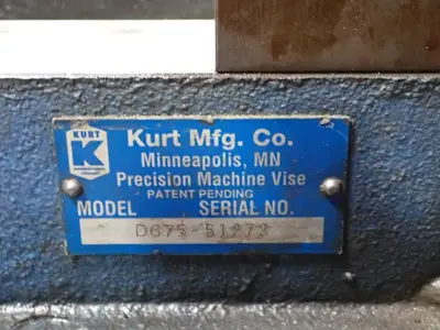 USED KURT MFG. D675
