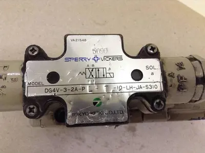 USED SPERRY VICKERS DG4V32APLT10LHJAS310