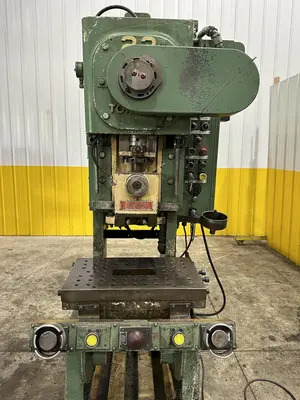 22 TON CLEARING MODEL #22 P640 TORQ PAC OBI STAMPING PRESS, 2" STROKE: STOCK 19382