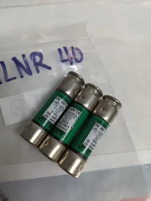USED LITTELFUSE KLNR-40