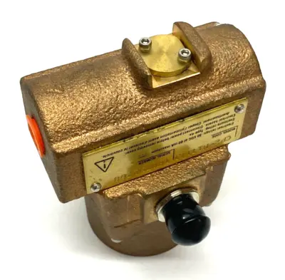 CP2-M1T1C1 | Universal Flow Monitors  CoolPoint Digital Flow Rate Monitor 4-Pin - New – Open Box