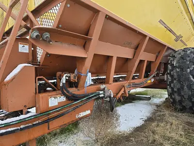 USED 2007 H&S 30 TON