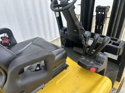 Used 2018 YALE ERC060VG 4-Wheel Sit down Electric Counterbalance Forklifts Illinois US | Somerset Equipment Sales #1542836