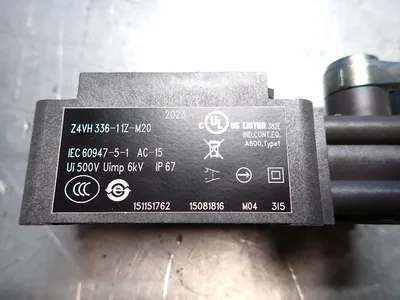 New | in-Stock SCHMERSAL 151151762 Relays & Switches | HGR 24 #739540