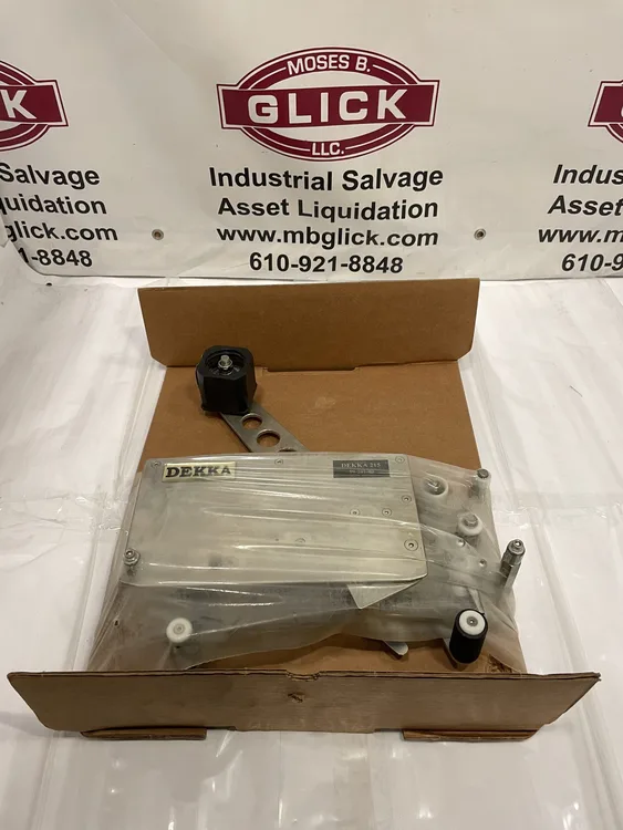 Used _UNKNOWN_ _UNKNOWN_ Tape Applicators Pennsylvania US | Moses B Glick #1008826