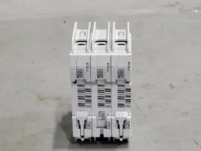 New | in-Stock SCHNEIDER ELECTRIC M9F42335 Switchgears British Columbia CA | Lenmark #244538