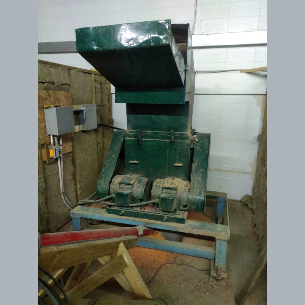 12 in. x 28 in. Granulator
