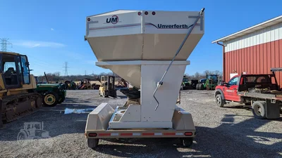 USED 2012 UNVERFERTH 3750