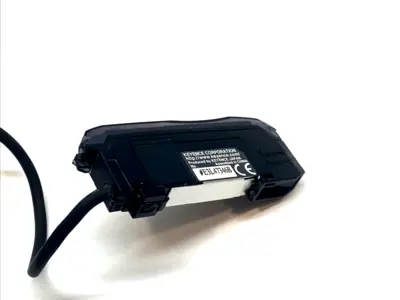 USED KEYENCE FIBER OPTIC AMPLIFIER MAIN UNIT