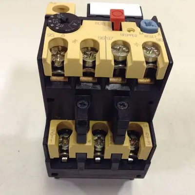 USED ALLEN BRADLEY 193-BSB30 SER B