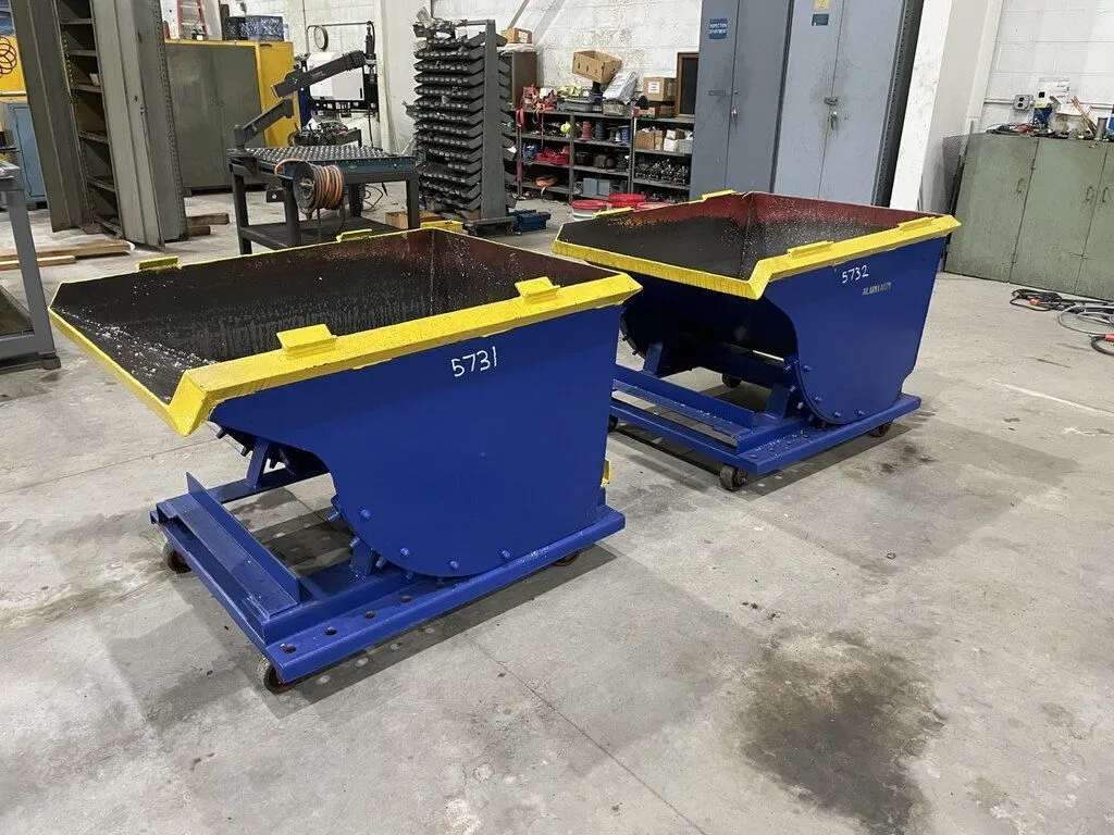 Roura 2T-3/16-135 1/2-Cubic-Yard Self - Dumping Scrap Hoppers with Casters 2 pcs. available