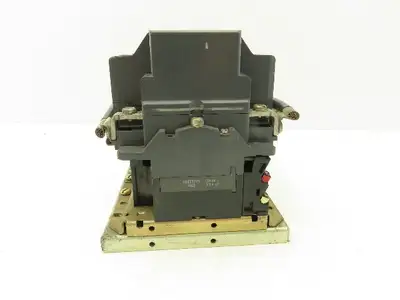 Westinghouse 277A459G01 Motor Starter 600V 90A 50 Hp 110V Coil 6 Pole 2 Speed