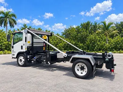 Used 2021 ISUZU _UNKNOWN_ Hooklifts & Roll-Offs Florida US | TLC Truck & Equipment #1568905