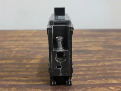 Used EATON BR115 Switchgears British Columbia CA | Lenmark #238545