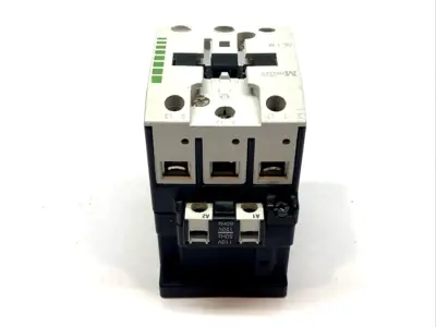 USED MOELLER CONTACTOR 3‑POLE 55A IEC 110V COIL