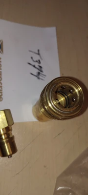 NEW FOSTER COMPANY Foster H2B K2B Carpet Cleaning 1/4" Brass Quick Disconnect Hose W