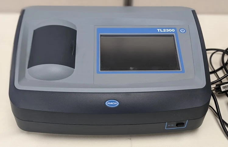 Used HACH TL2300 Spectrophotometer (UV-Vis, Fluor) Indiana US | Solutions 4 Manufacturing #943978