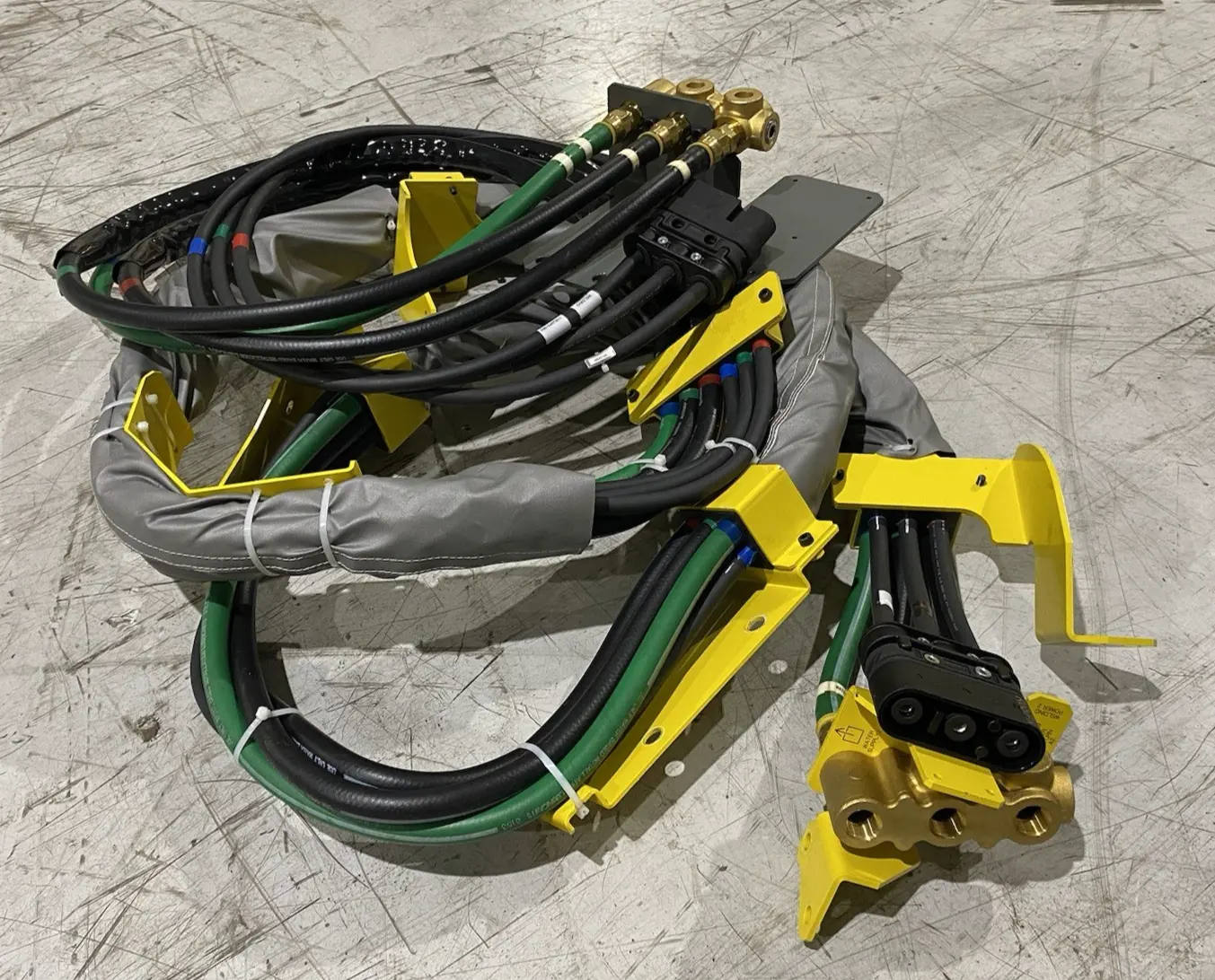USED FANUC ROBOTIC WELDING HOSE+POWER CABLE DRESSPACK ASSEMBLY, ROBIFIX