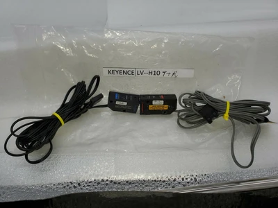 USED KEYENCE LV-H110 R & T